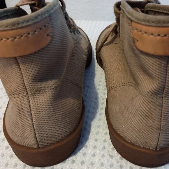 CLARKS, Mid-Top Boot, Canvas Sneaker, 8 - Picture 5 of 9